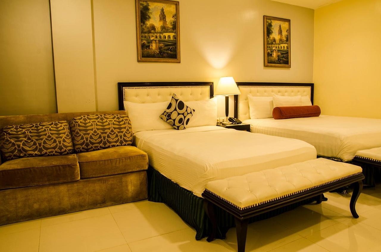 Dreamwave Hotel Ilagan Exterior foto